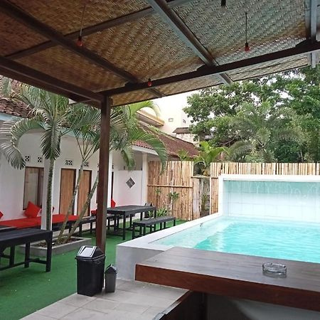 Indonesia Backpacker Hostels Kuta  Esterno foto