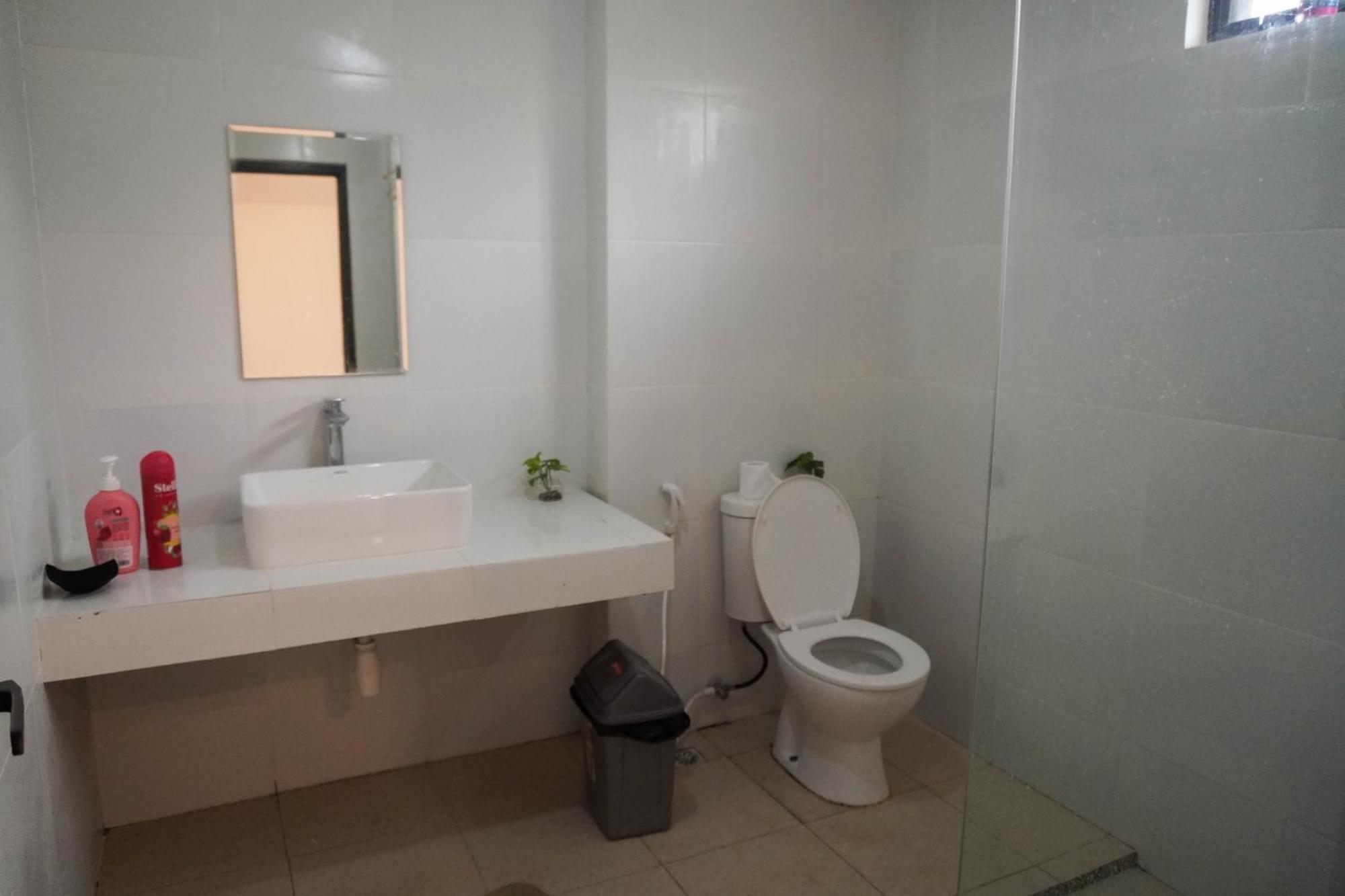 Indonesia Backpacker Hostels Kuta  Esterno foto