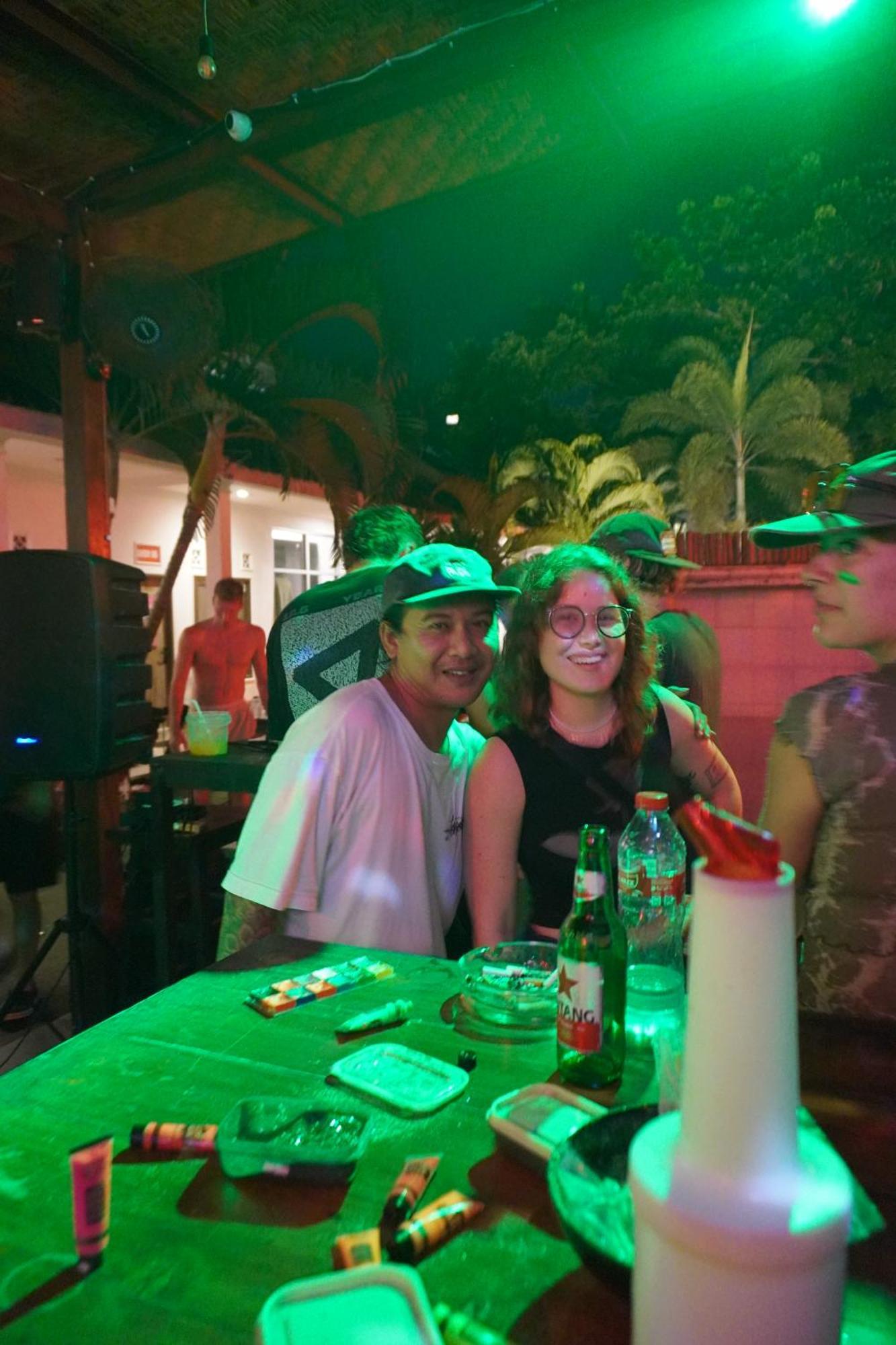 Indonesia Backpacker Hostels Kuta  Esterno foto